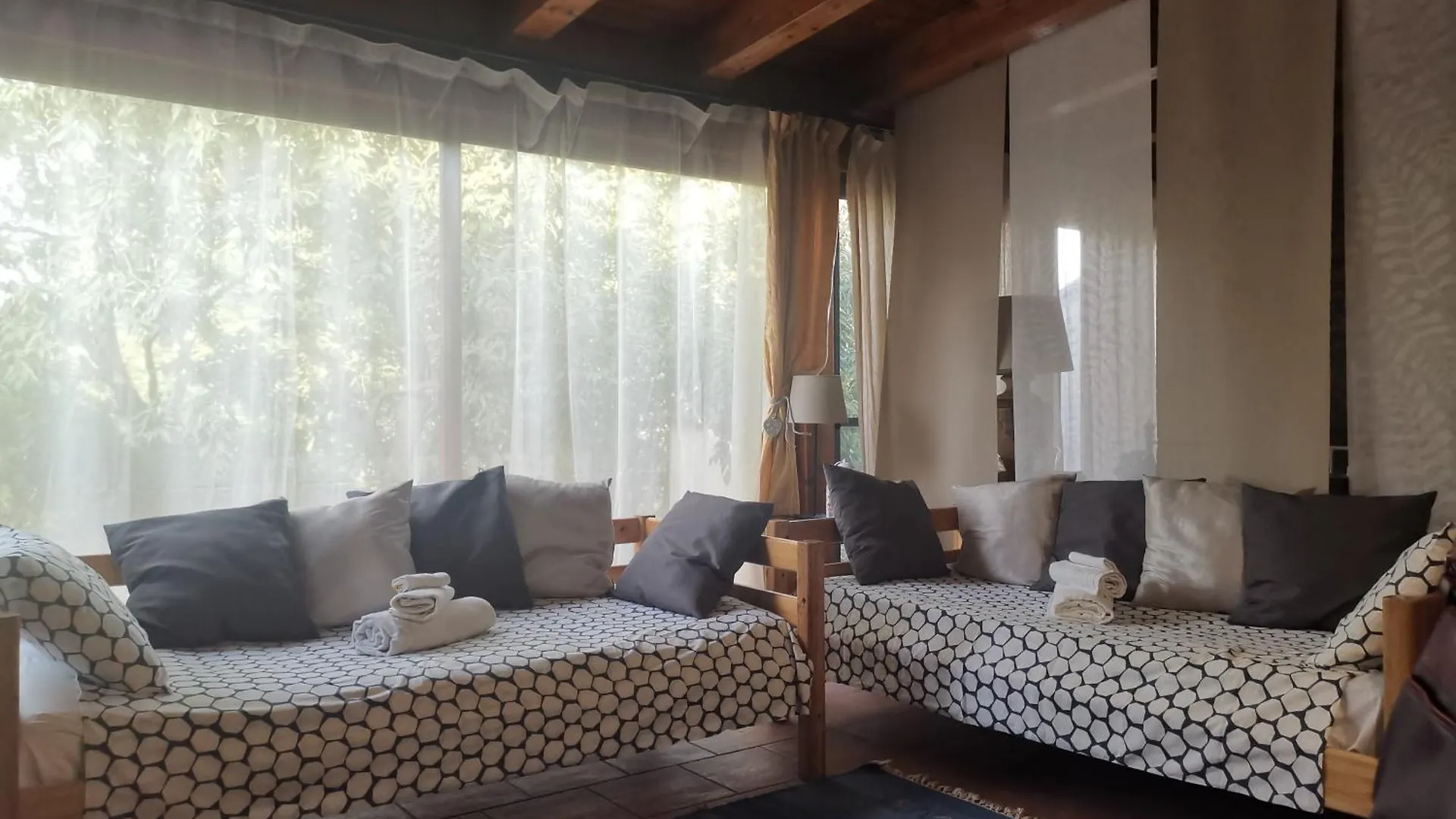 Etna Rose Guest House Zafferana Etnea Italy